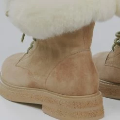 Aerosoles Women's Ankle Boot In Black -Aerosoles Shop 077a34d6910a426181c0bf690f6959d0.thumbnail.0000000 2000x