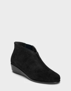 Aerosoles Women's Ankle Boot In Black -Aerosoles Shop ALLOWANCE 004 02 1600x