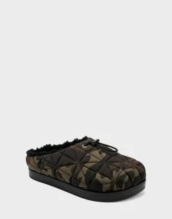 Aerosoles Women's Mule In Green -Aerosoles Shop Bessi 831 AV1 1600x