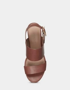 Aerosoles Women's Sandal In Light Brown 8 Aerosoles Women's Sandal In Light Brown -Aerosoles Shop Camera 228 AV4 1600x
