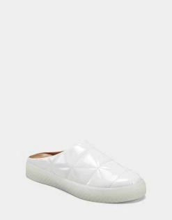 Aerosoles Women's Sneaker In White -Aerosoles Shop Ella 155 AV1 1600x