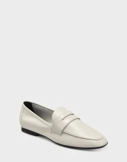 Aerosoles Women's Loafer In White -Aerosoles Shop Hour 104 AV1 1600x