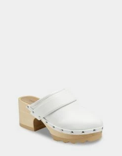 Aerosoles Women's Clog In White 7 Aerosoles Women's Clog In White -Aerosoles Shop Pedro 149 AV1 1600x