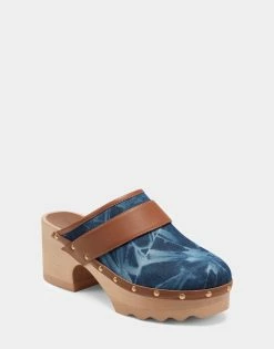 Aerosoles Women's Clog In Blue -Aerosoles Shop Pedro 420 AV1 ccce1f4f 7501 40e9 a6a3 acfaa29f1ce8 1600x