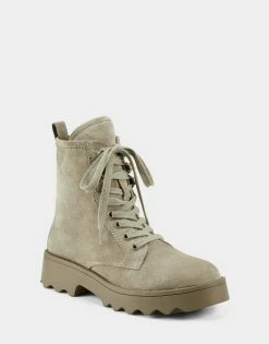 Aerosoles Women's Ankle Boot In Tan -Aerosoles Shop Steph 856 AV1 c465af02 1627 419d ab6e 5e4cdc5be8df 1600x